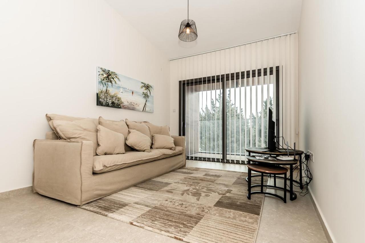 Silver House Boutique Appartement Paphos Buitenkant foto