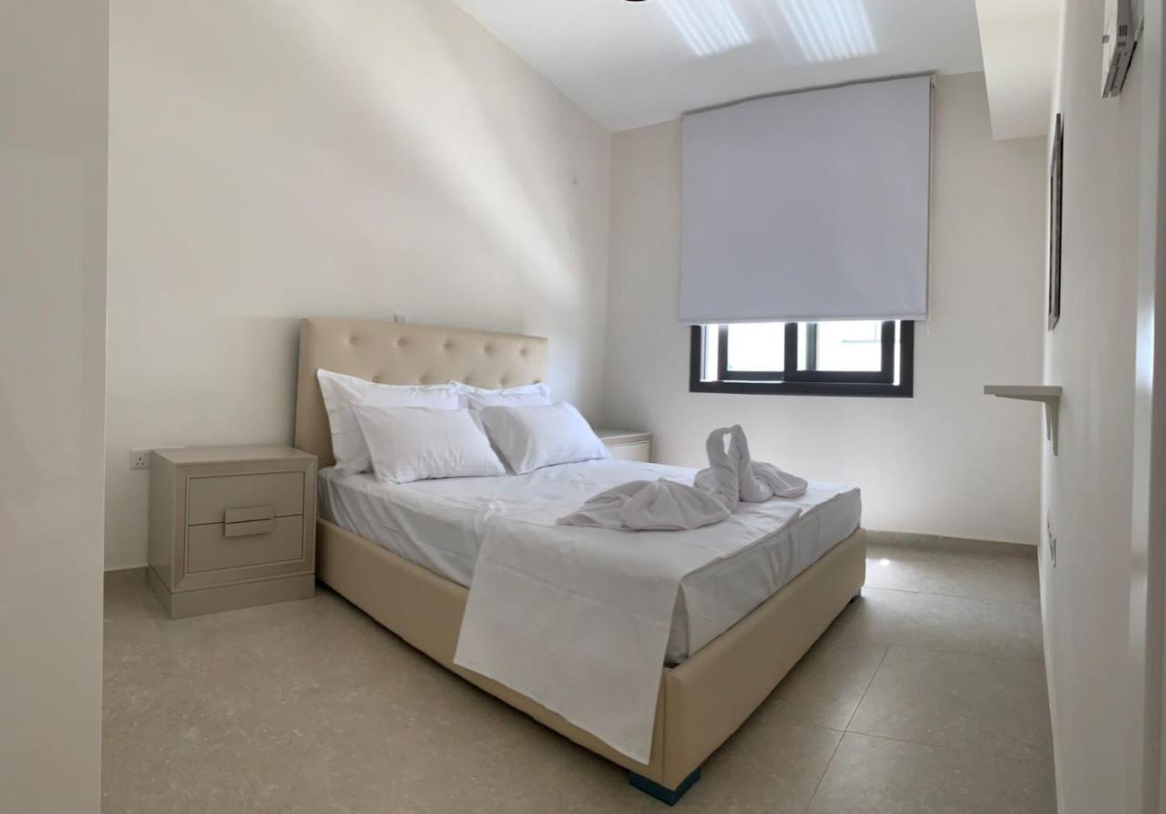 Silver House Boutique Appartement Paphos Buitenkant foto